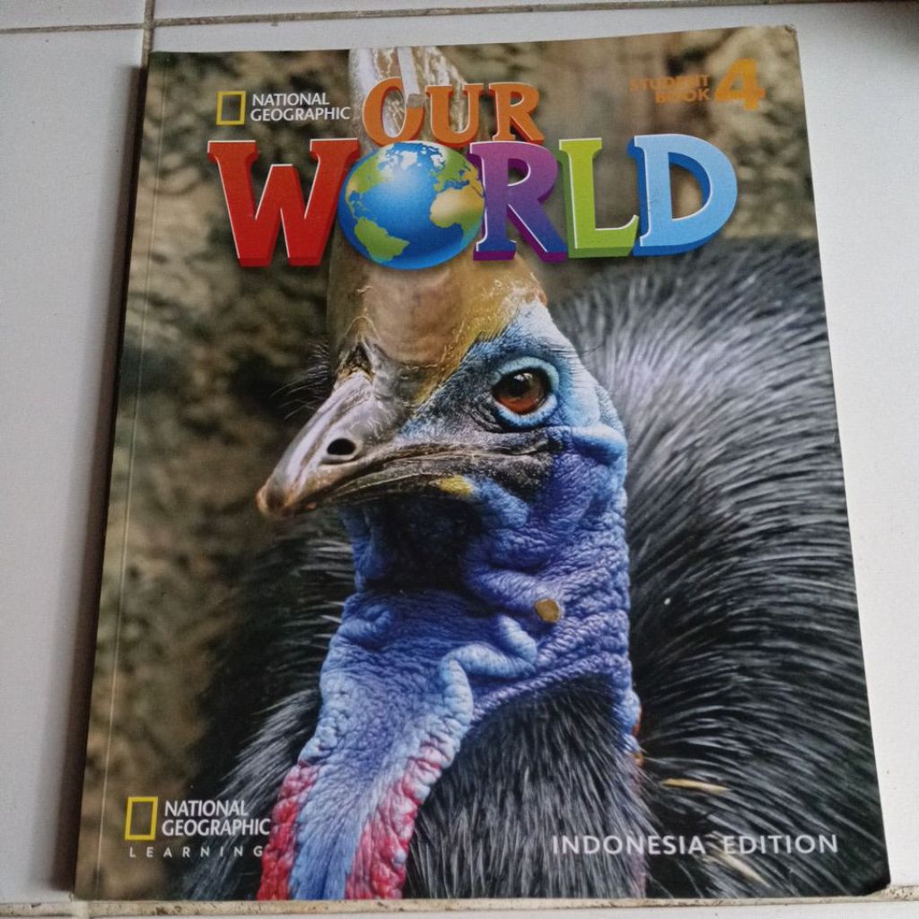 National geographich our world student book 4
