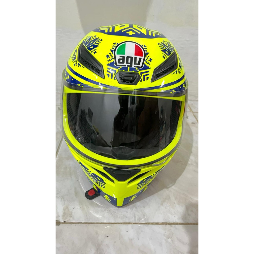 Helm AGV K1 winter test Rossi