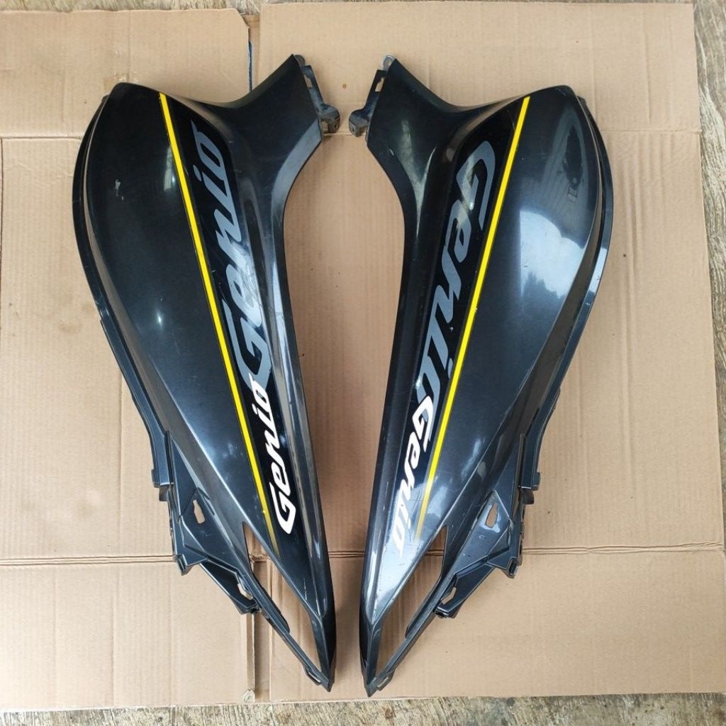 Cover Body Samping Belakang Kiri Kanan Honda Genio Cover Body Samping Kiri Kanan Original