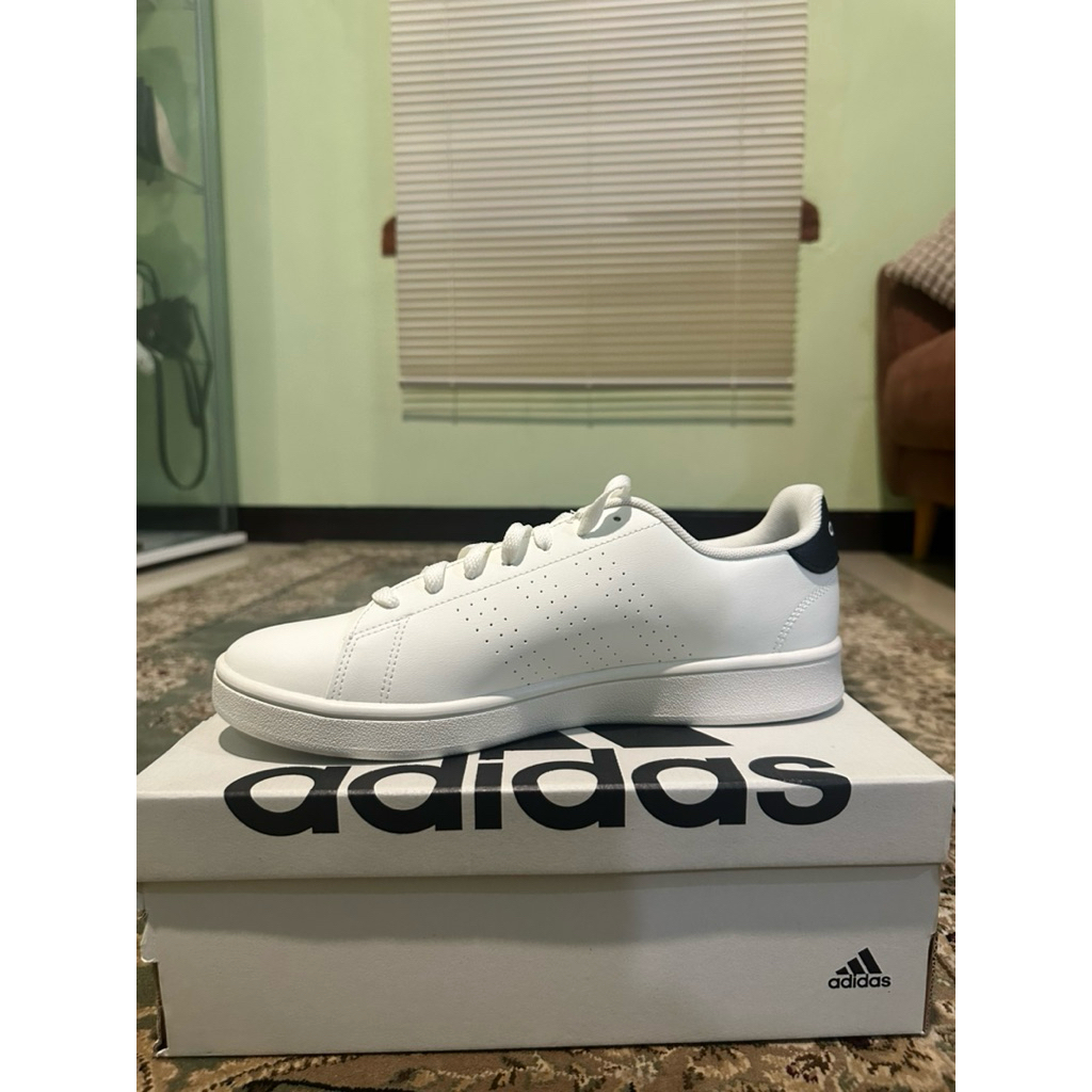 Adidas Advantage Shoes White