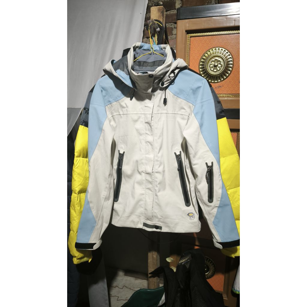 JAKET MHW GORETEX GORPCORE
