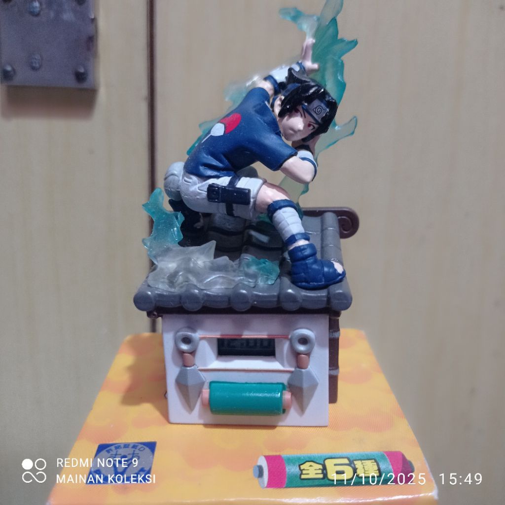 Uciha Sasuke Mata Merah Naruto