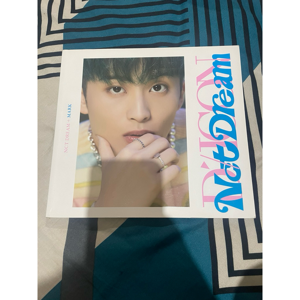 PHOTOBOOK DICON COVER MARK