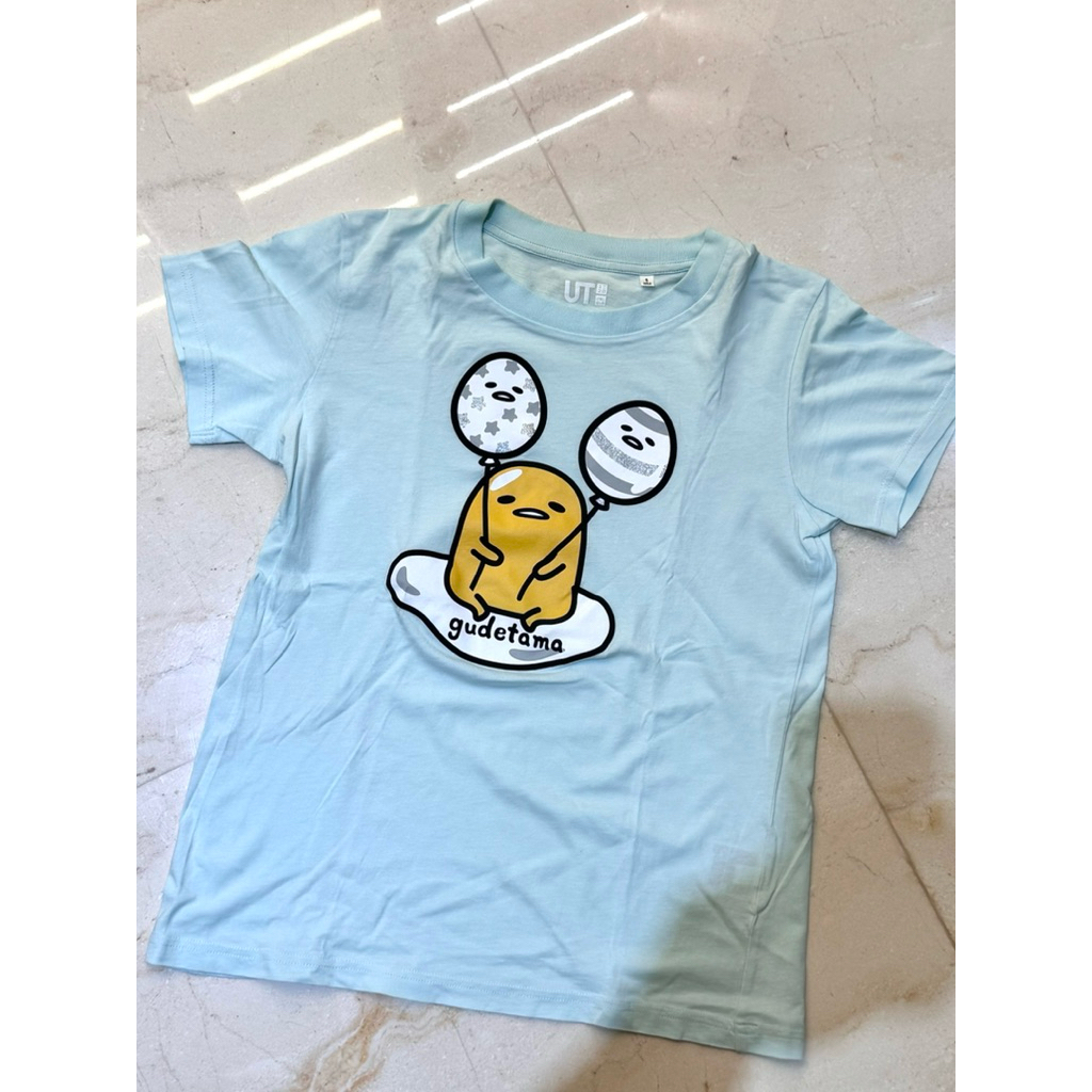 PRELOVED UNIQLO GUDETAMA TSHIRT SIZE S