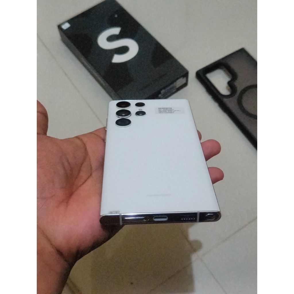 samsung 22 ultra 12/256 5G ( resmi indo )