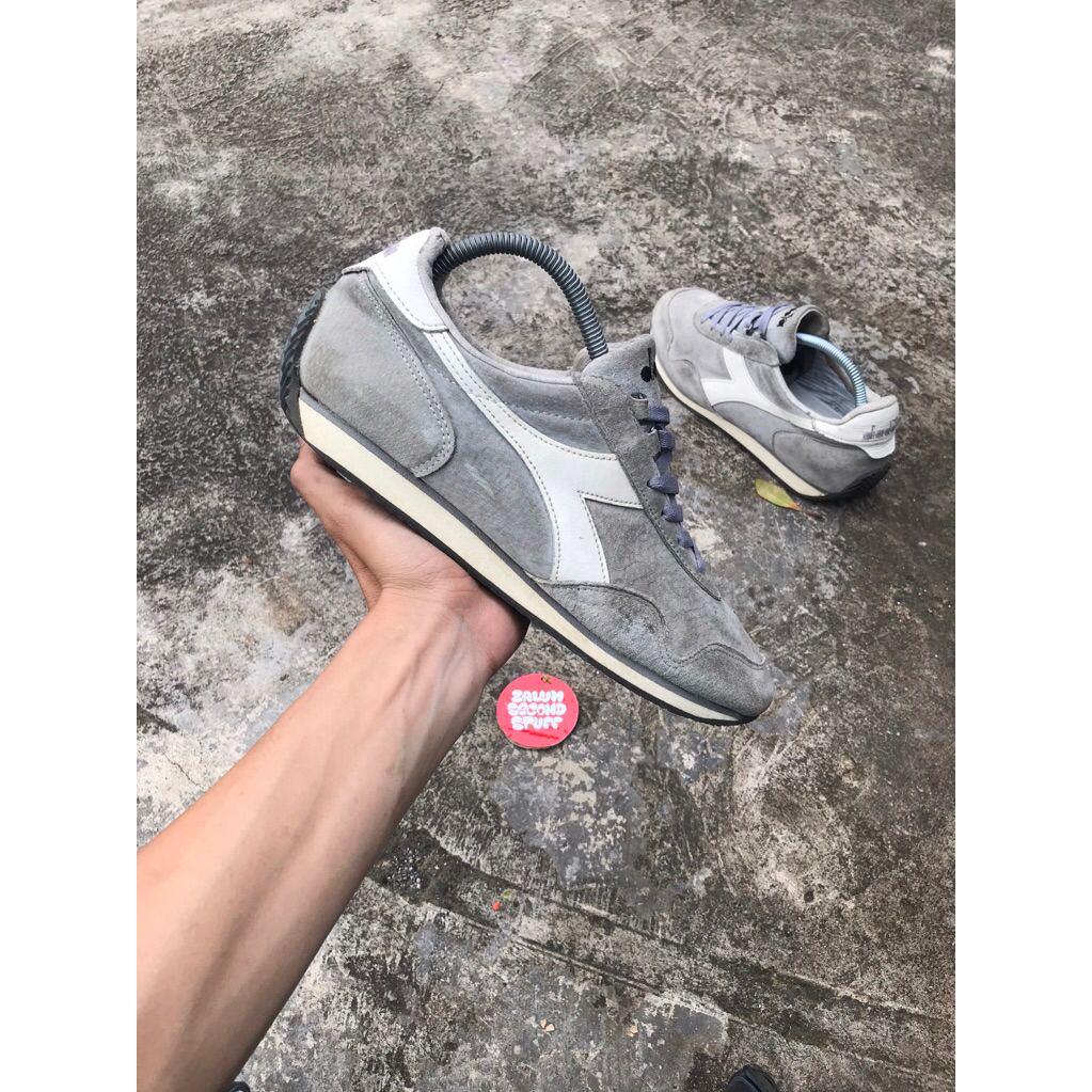 Diadora heritage size 42.5