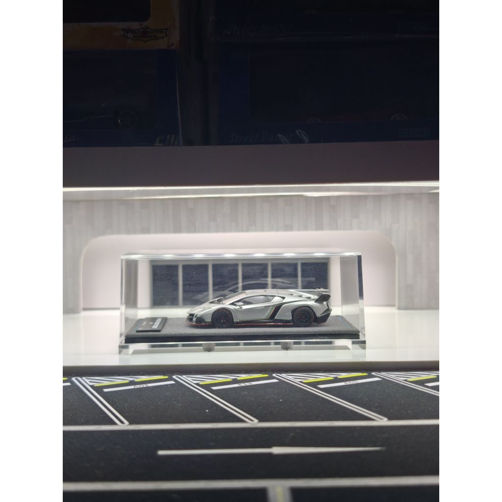 DMH Lamborghini Veneno miniscale diecast
