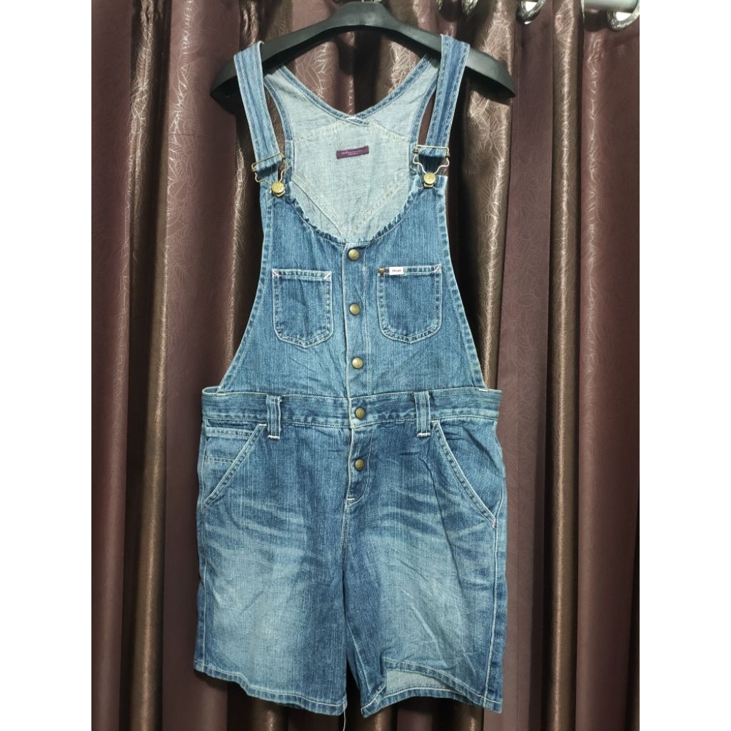 jumpsuit jeans pendek lee