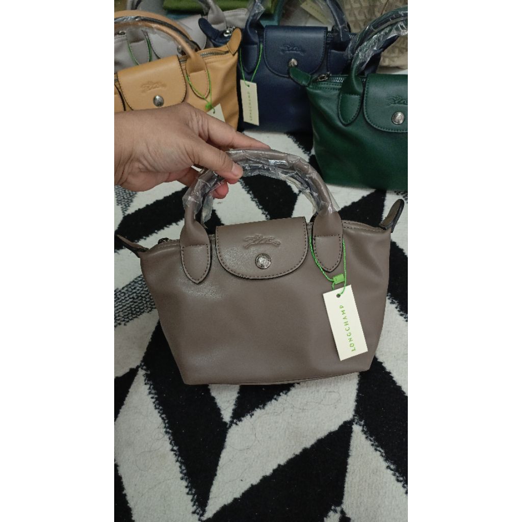 tas sling cuir xs