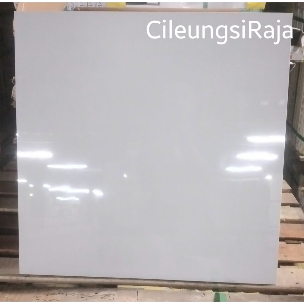 GRANITE UNICORN PUTIH POLOS 60X60 KW 3