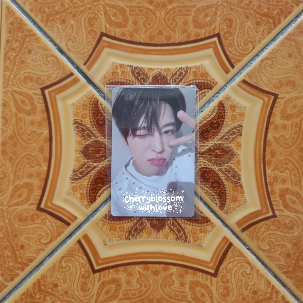 [READY STOCK] LIP BALM 2ªN X NCT WISH COLOR BENEFIT SHOWCASE SMSTORE COLOR SION SEALED