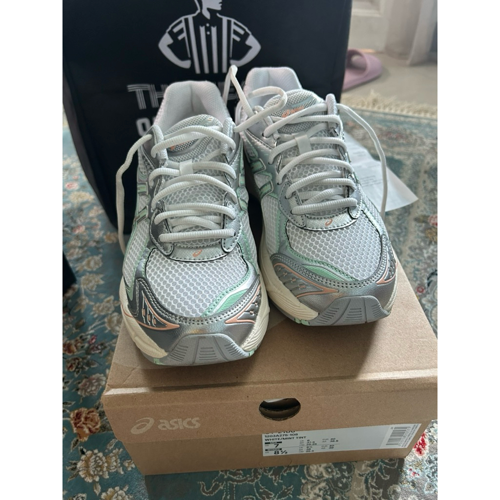 sepatu asics original