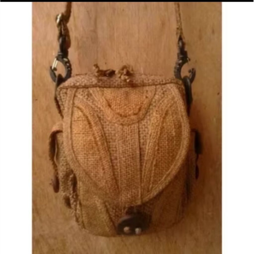 Sling Bag Pria Wanita Goni Jute - Gaya Vintage & Ramah Lingkungan