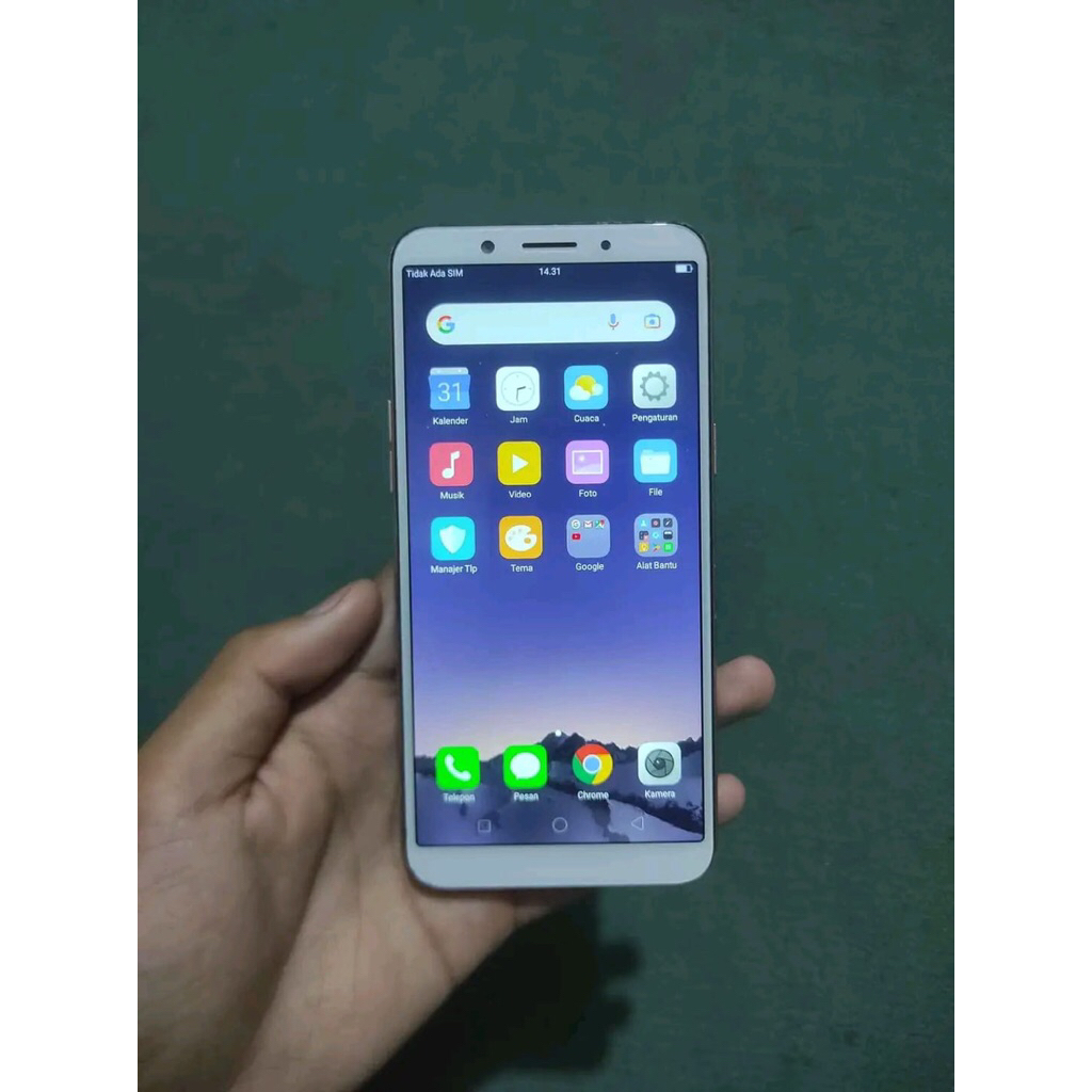 Oppo a83 kondisi normal semuanya siap pake ram 2/16 handphone second berkualitas bergaransi
