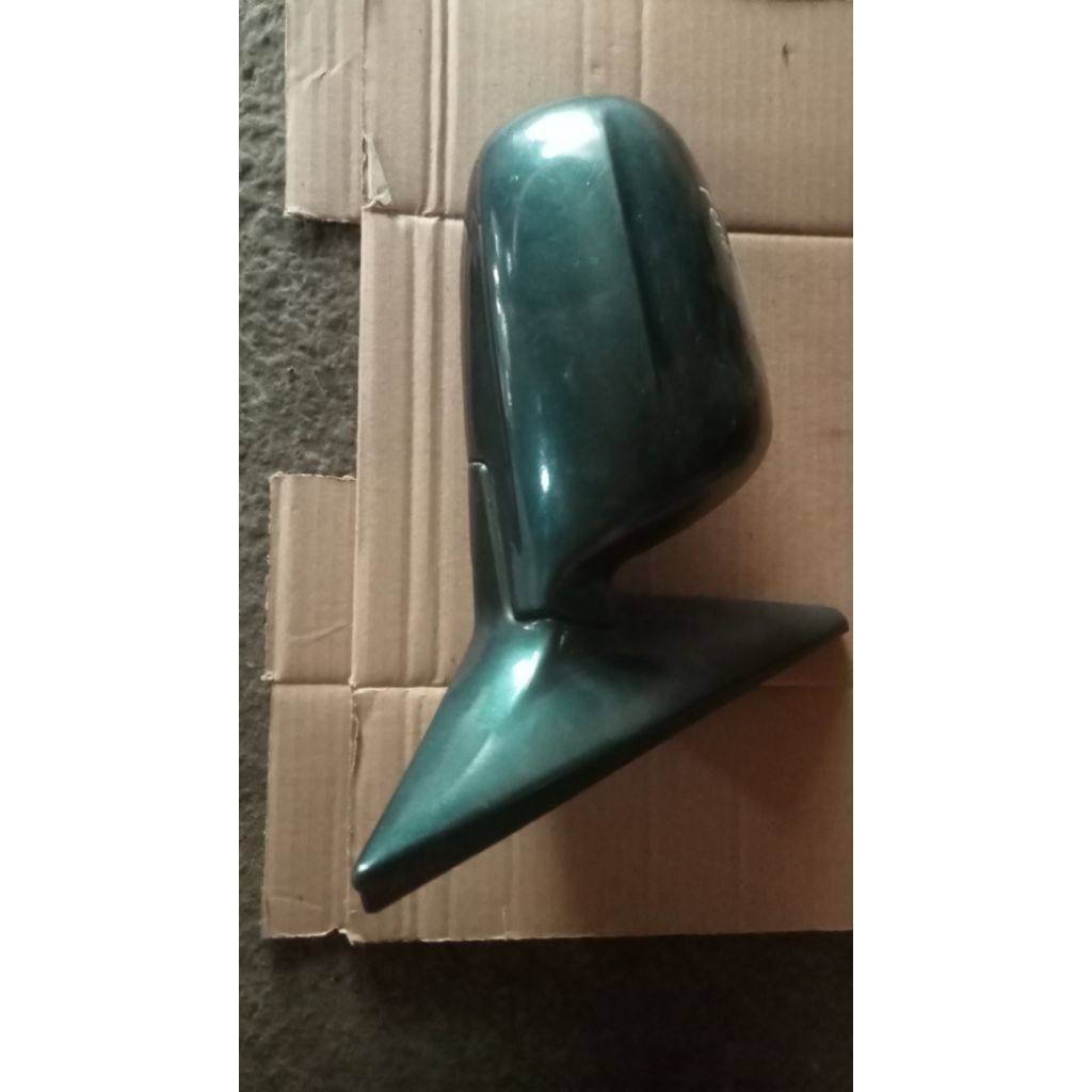 spion kanan mobil ferio