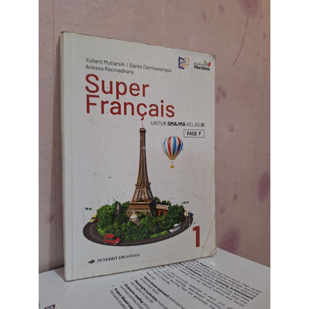 buku bahasa prancis/super francais untuk kelas 11/XI/2 sma ma kurikulum merdeka
