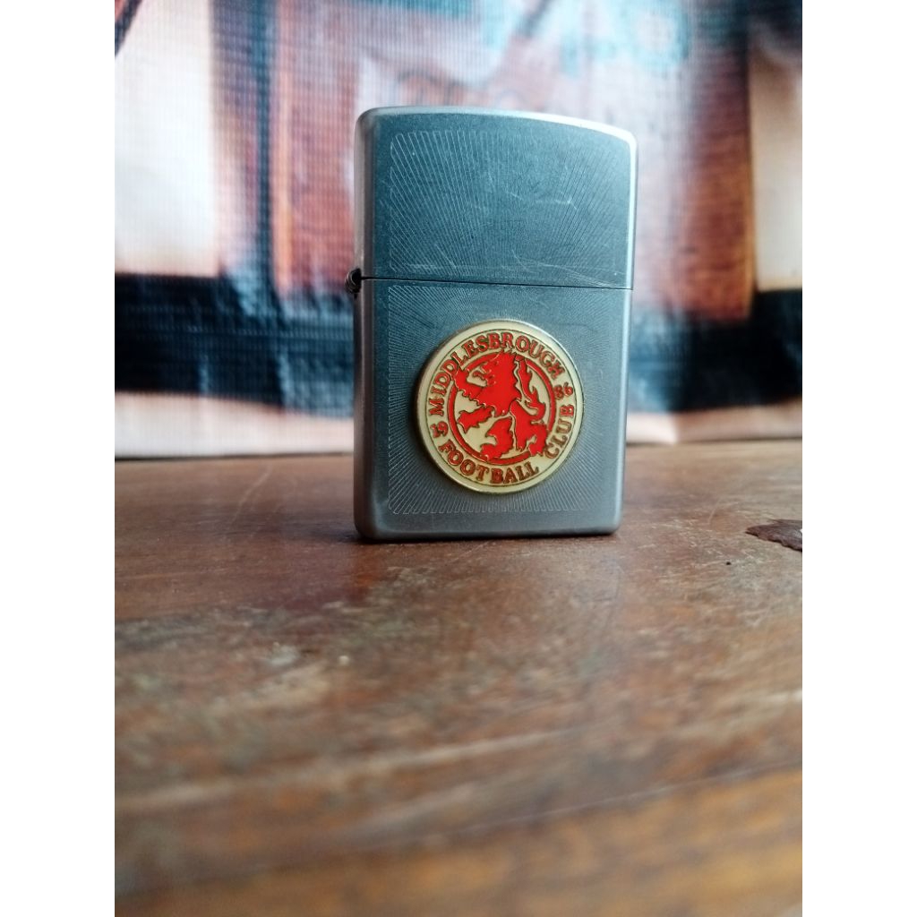 original Zippo satin emblem middlesbrough fc denting nyaring