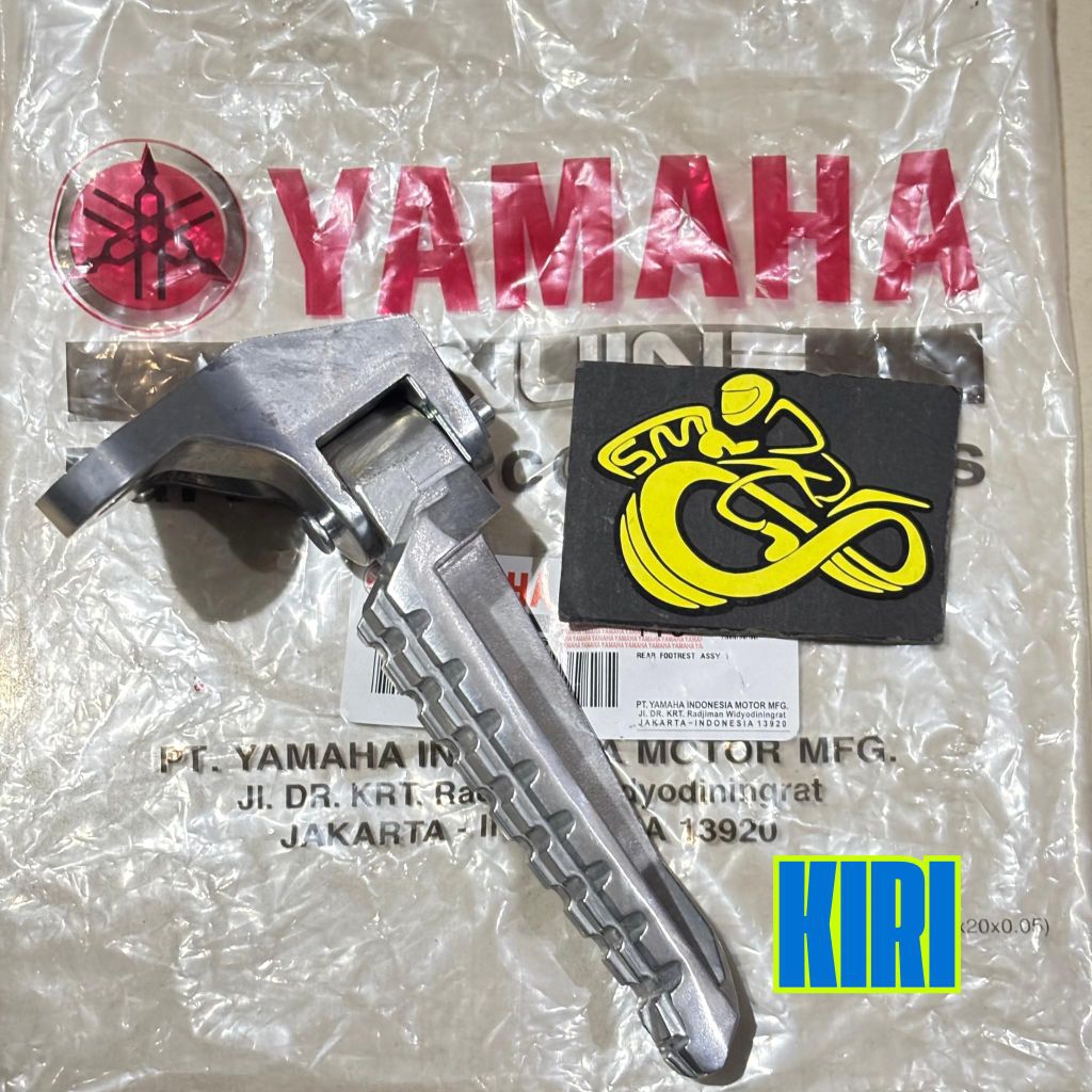 FOOTSTEP SET + BREKET PEDAL BELAKANG KIRI NMAX OLD ORIGINAL YAMAHA