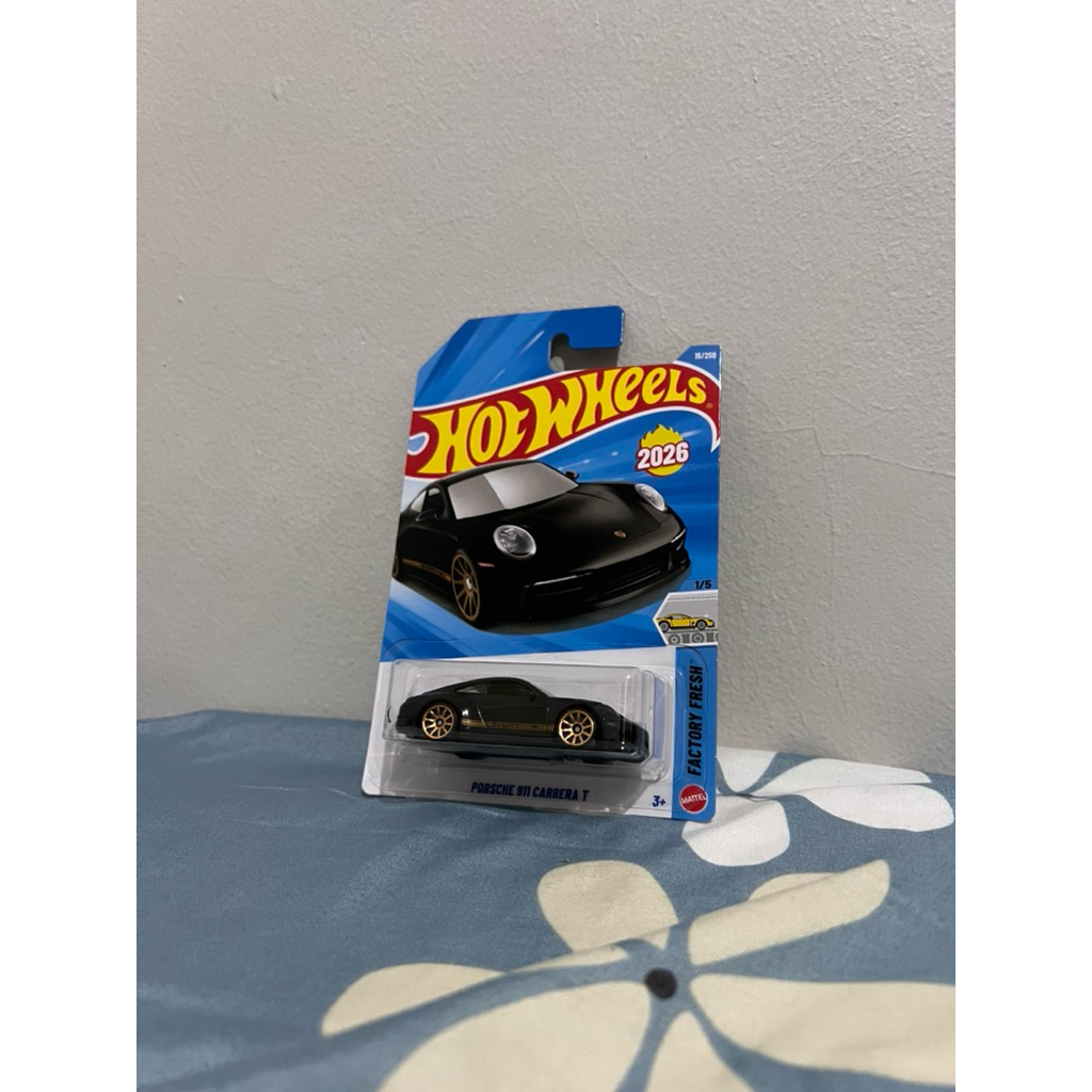 Hotwheels Porsche 911 Carrera T Hitam