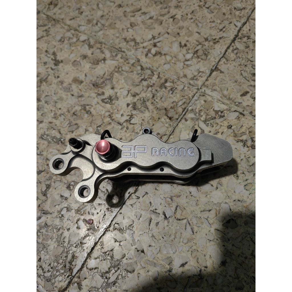 Kaliper AP RACING 6 Piston Kiri Original