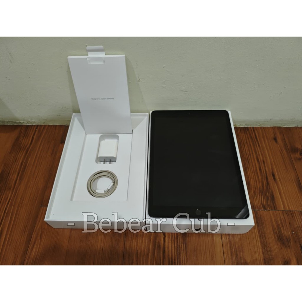 Apple iPad 8th Gen Wi-Fi 32GB Wifi (Space Gray) Preloved Tablet Second Bekas Mulus Lengkap Bagus