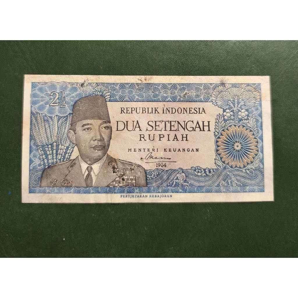uang kuno 2,5 rupiah soekarno thn 1964 begus sesui foto original