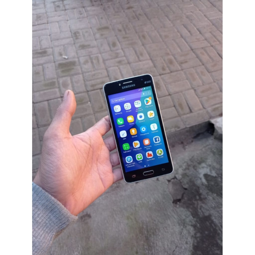 Samsung J2 Prime second