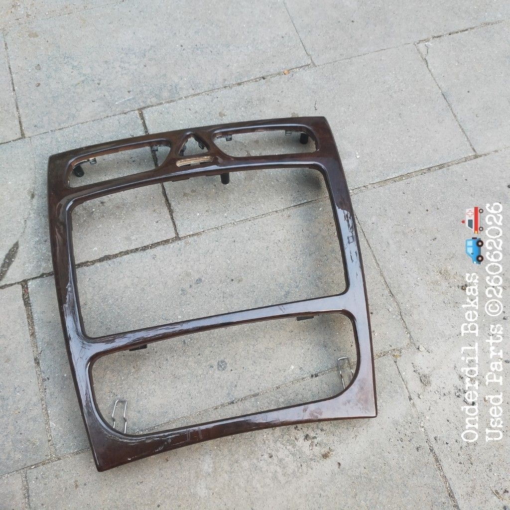 Mercedes-Benz C W203 Centre Console Trim Frame Cover Panel Wood A2036804639