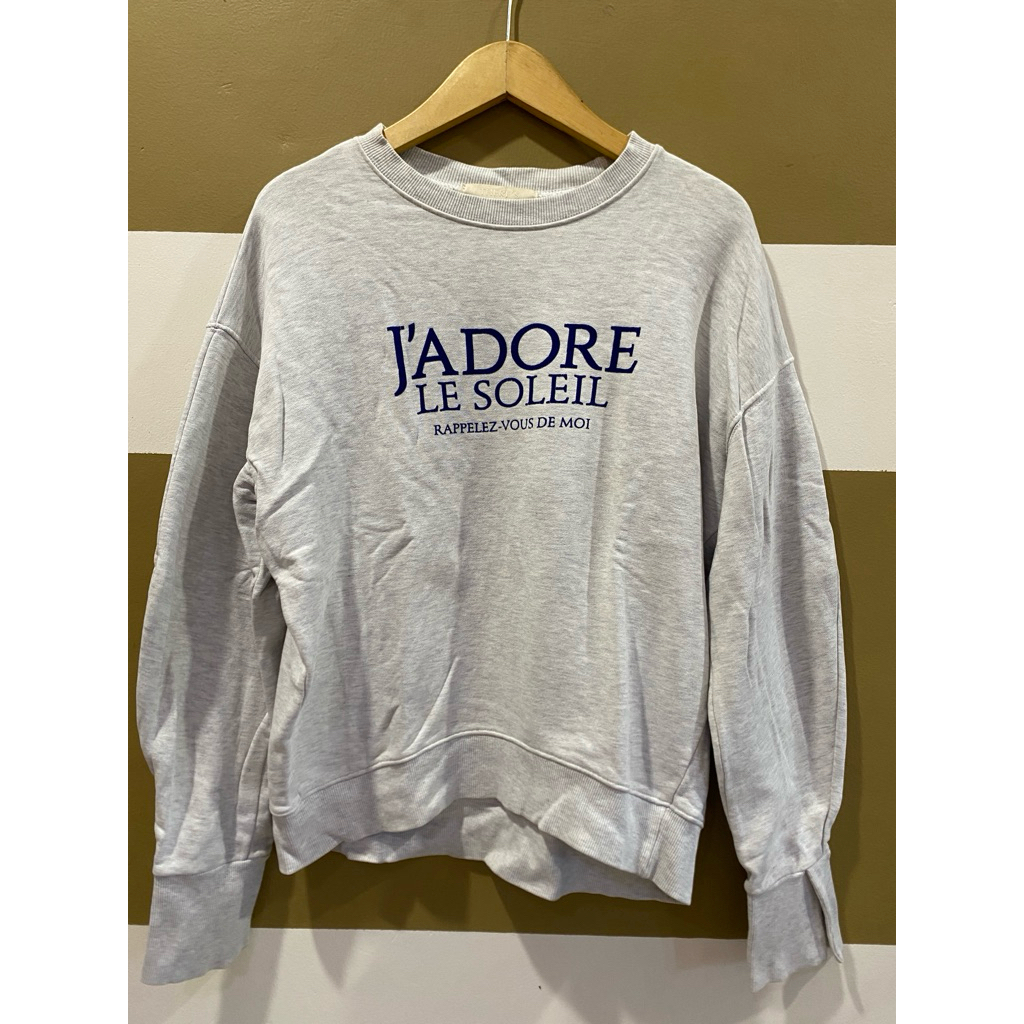 Preloved Sweater J’adore