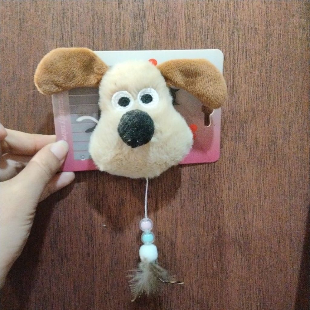 TY 31 MAINAN KEPALA ANJING untuk kucing & anjing