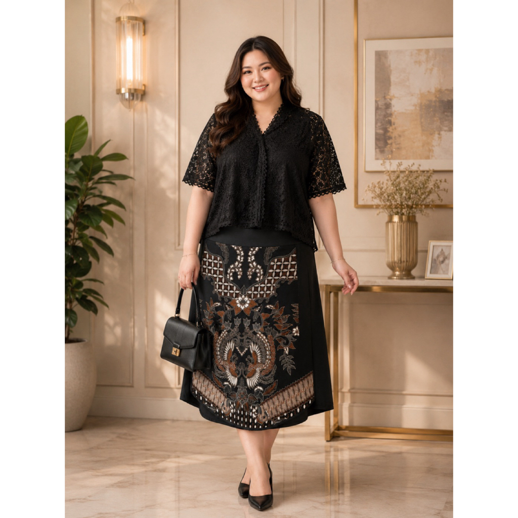 Setelan Kebaya Brokat Hitam & Rok Batik Lilit