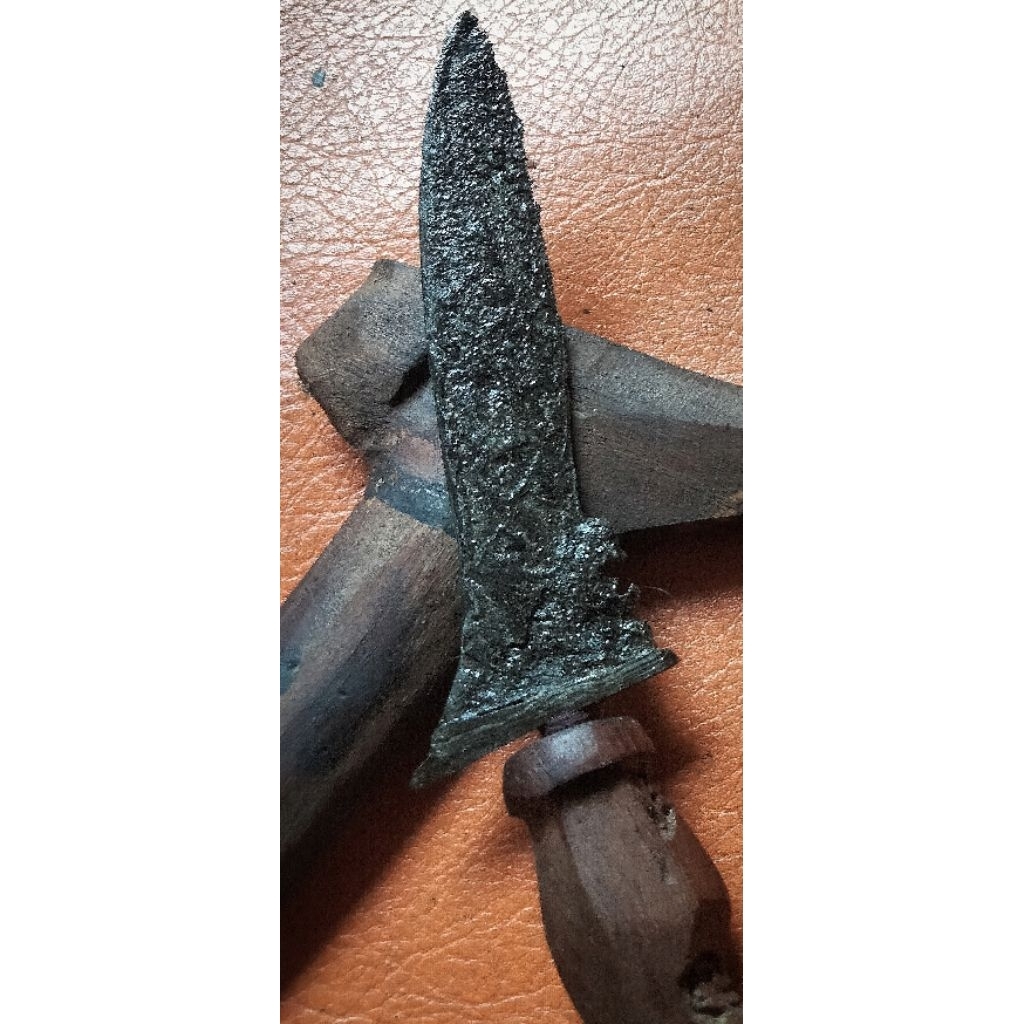 keris sepuh pusaka kecil sekilan sjengkal Pandit o Seme dhi est mataram awal pedaringan kebak wilah 