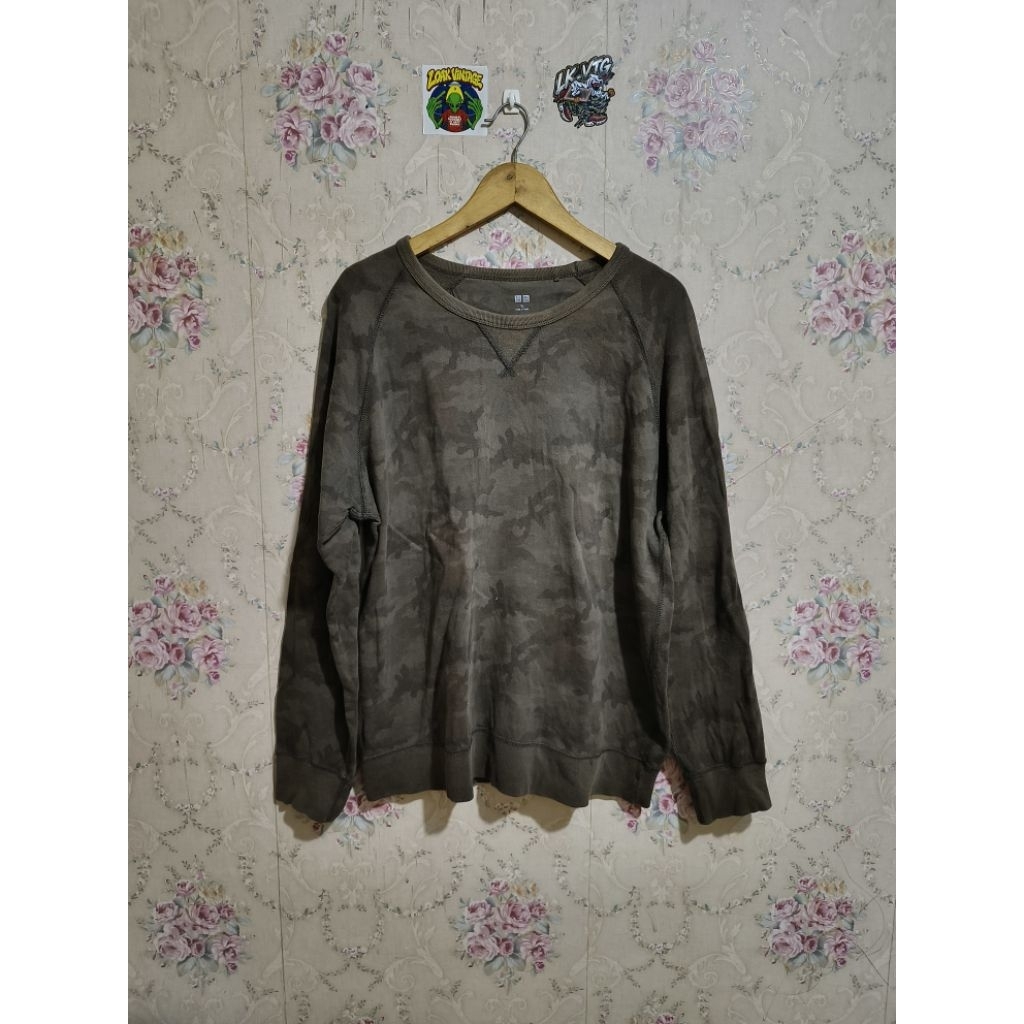 CREWNECK UNIQLO CAMO