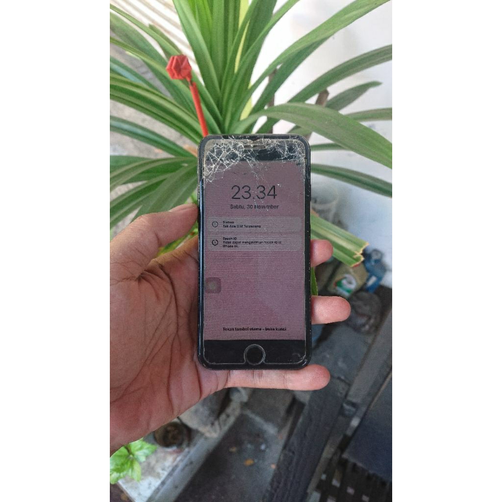 Iphone 7 /Hp second minus