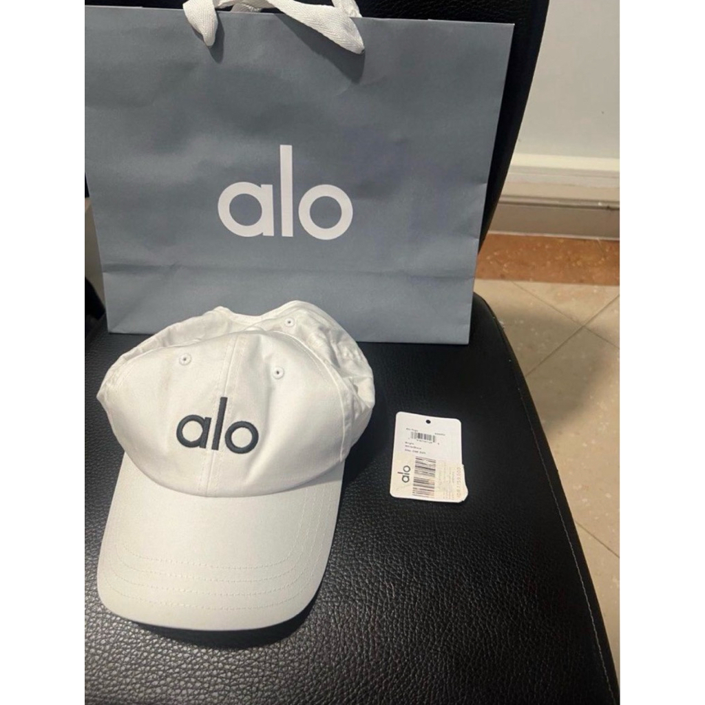 alo yoga cap
