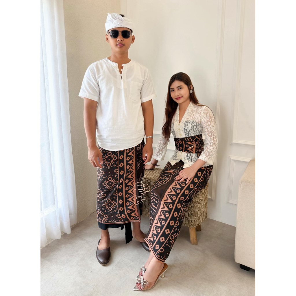 Couple batik  kamen + selendang, saput