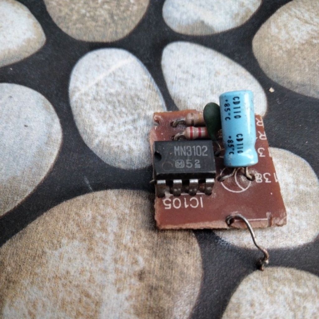 MN 3102 masih nempel di pcb