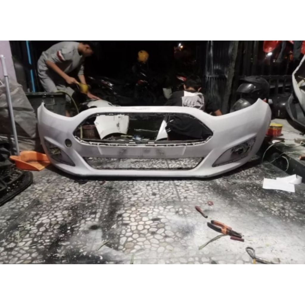 Bemper depan ford fiesta 2012-2014