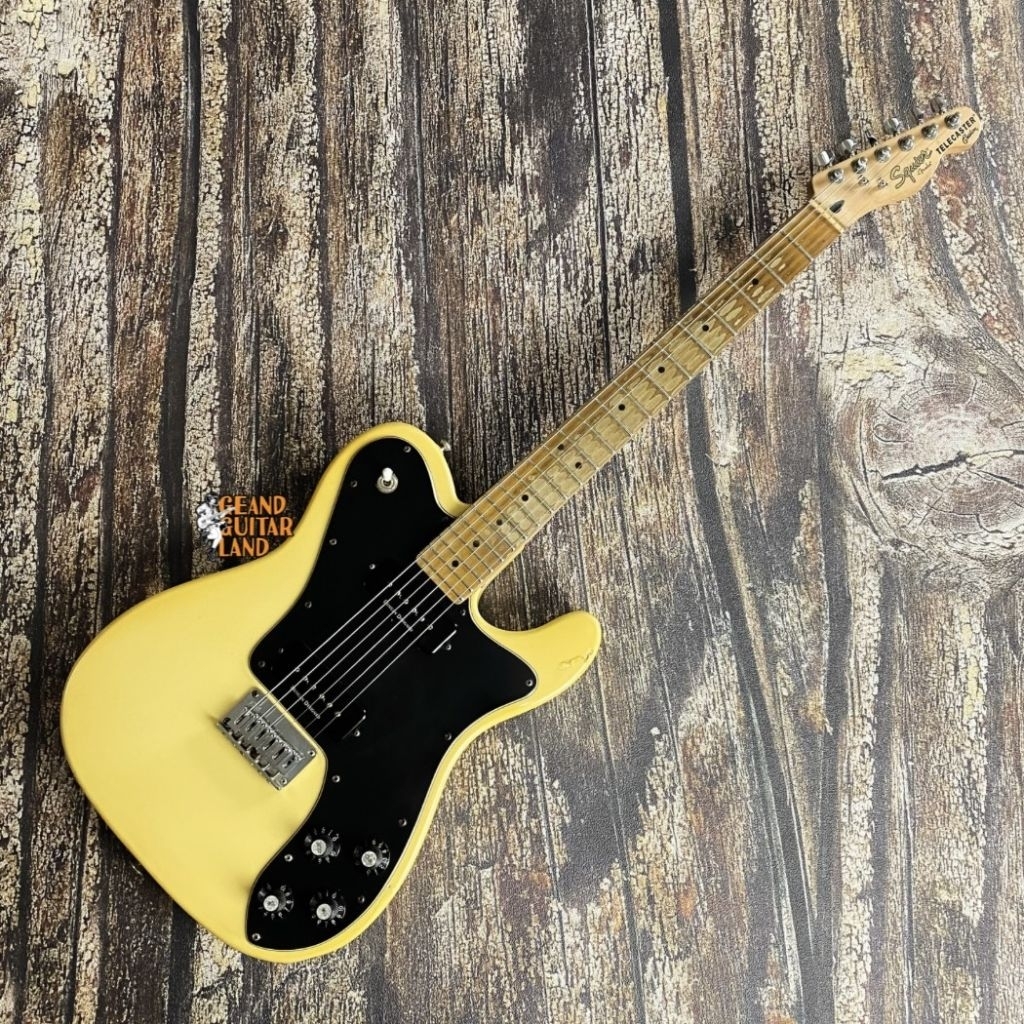 Squier Vintage Modified Telecaster Custom II in Vintage Blonde