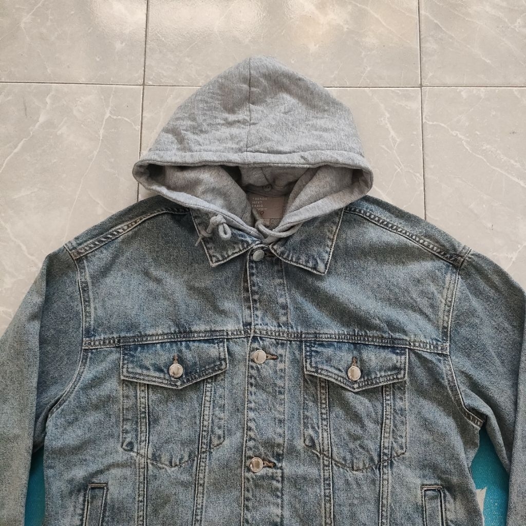 Jaket Denim Spao