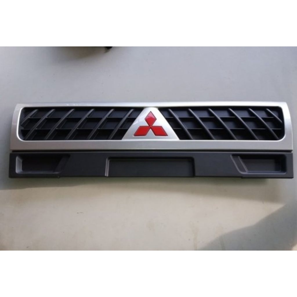 grill depan Rambang depan mobil l300 new 2008