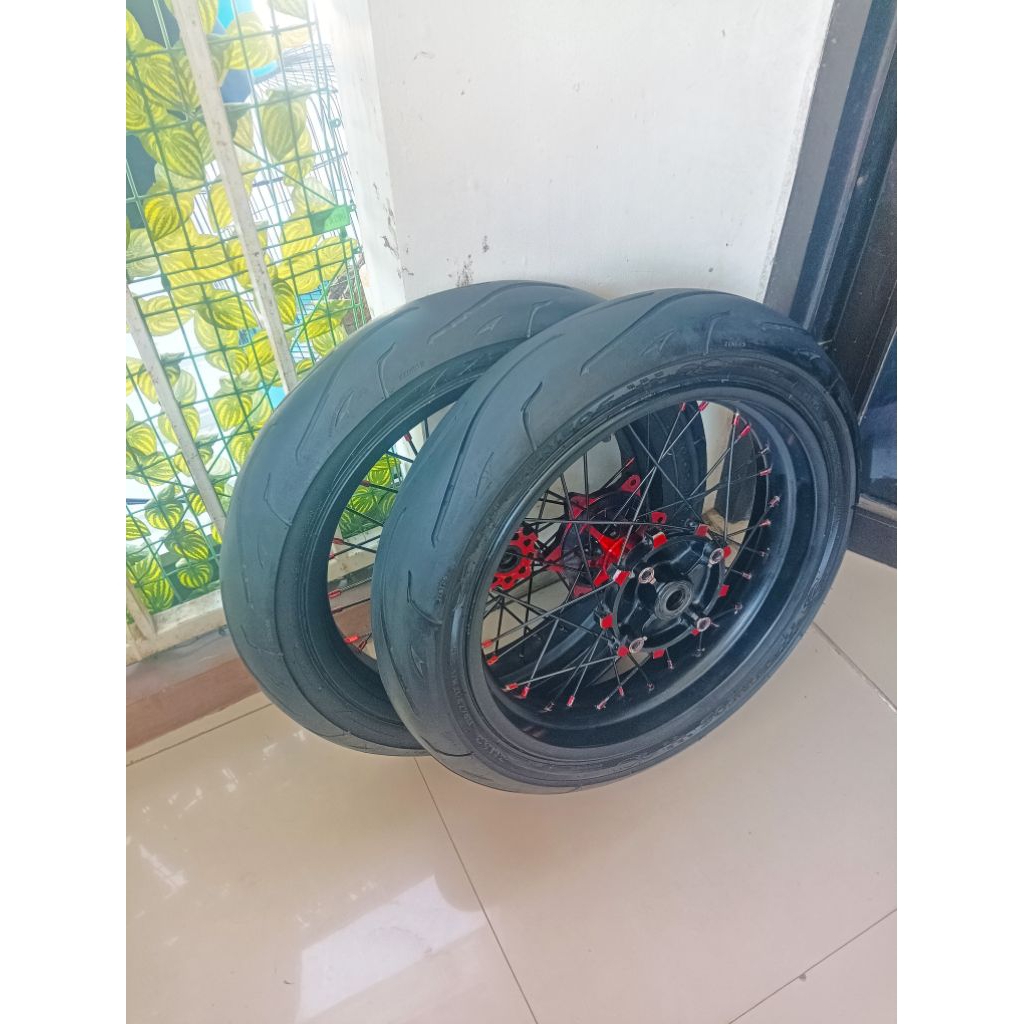 supermoto crf bekas