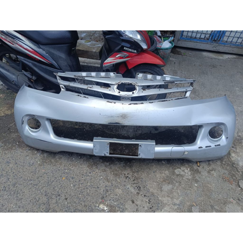 Bemper Depan Toyota Avanza Tipe G + Ram 2012,2013,2014,2015 Original