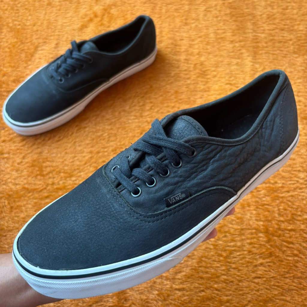 sepatu VANS AUTHENTIC Size 44 Insole 28,5cm