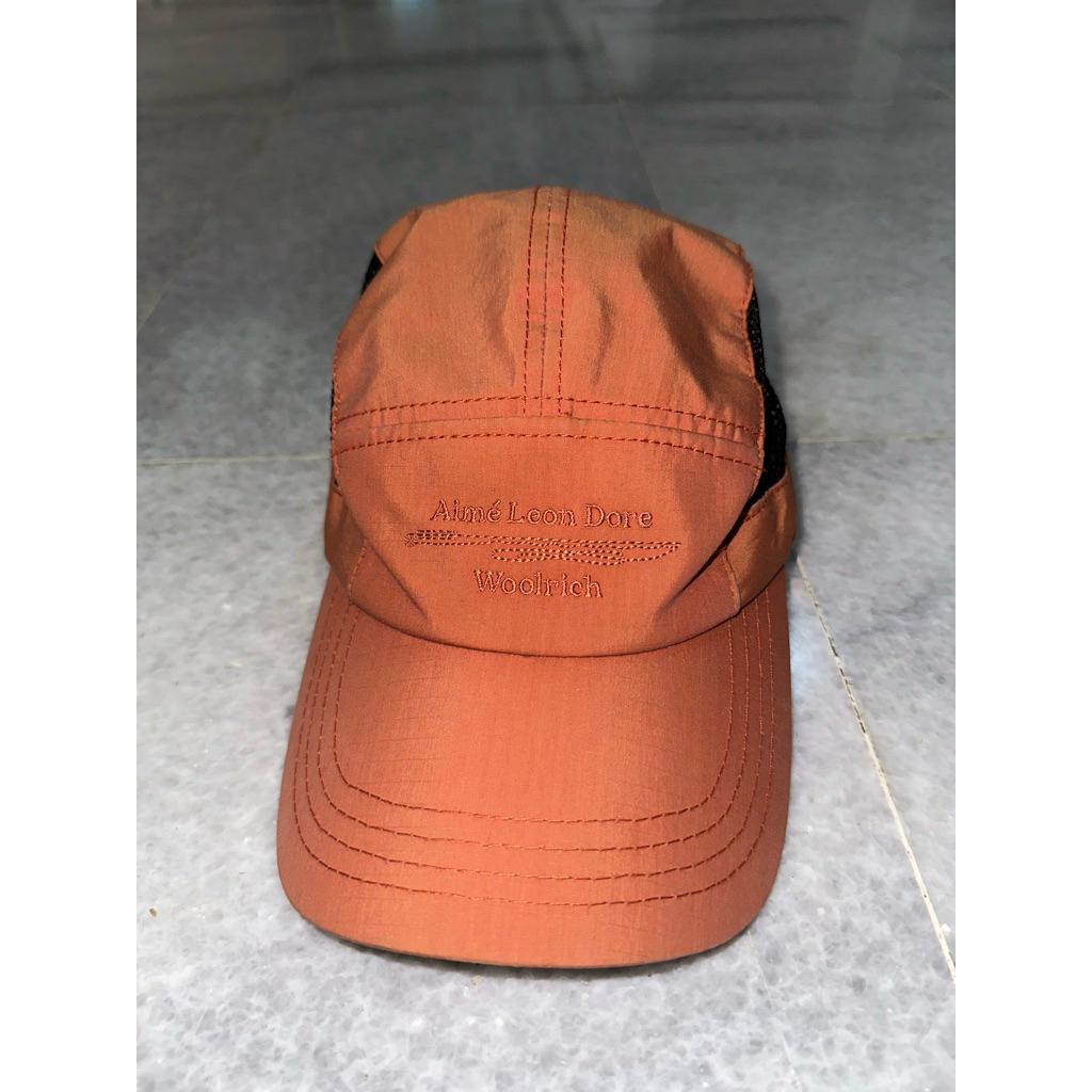 topi aime leon dore warna peach