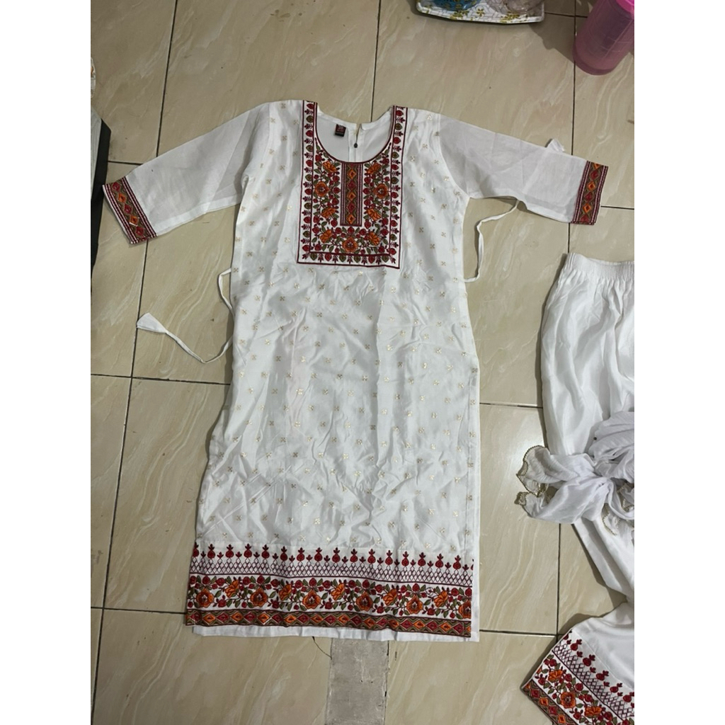 Preloved set baju kurti masih baru