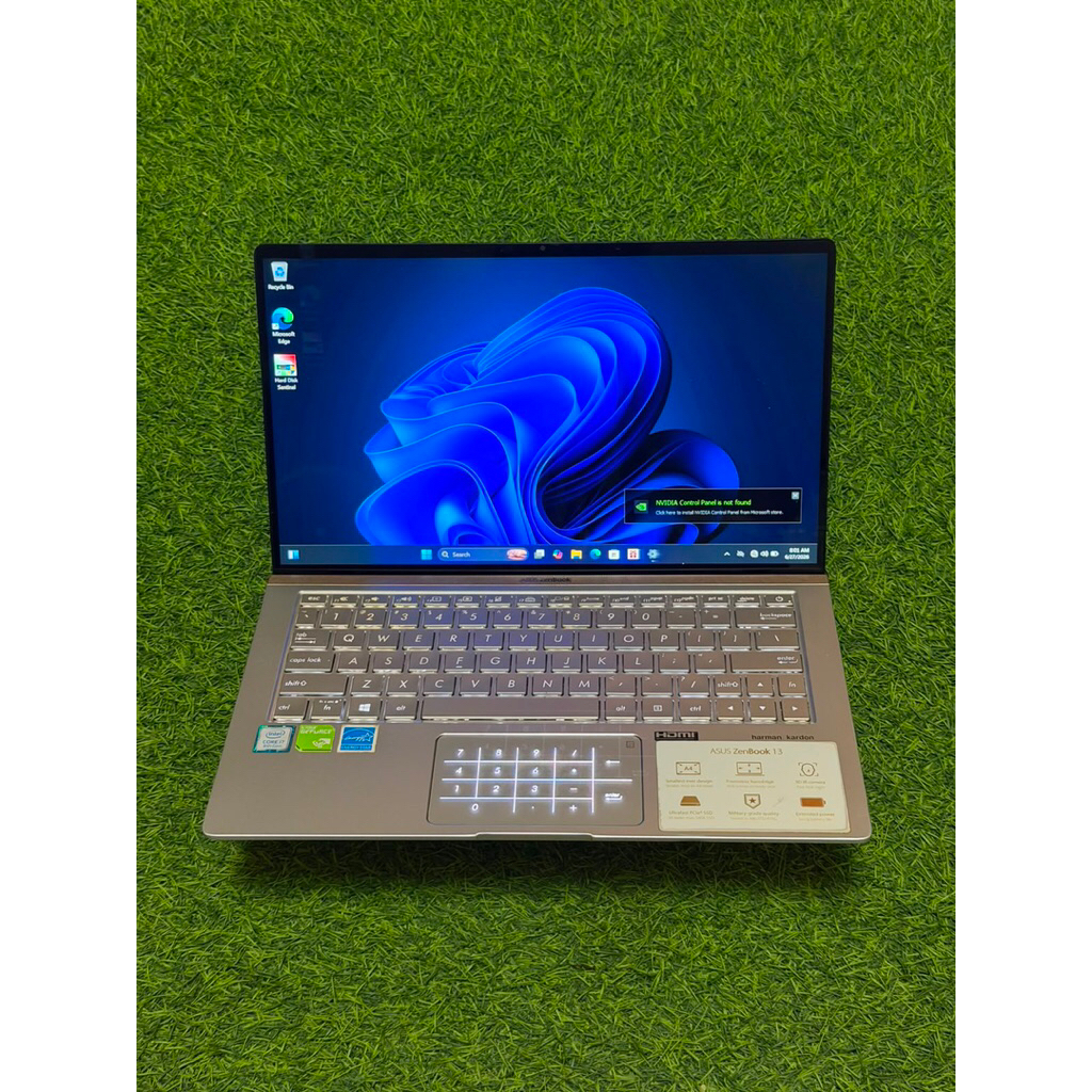 LAPTOP ASUS ZENBOOK 14ux intel i7