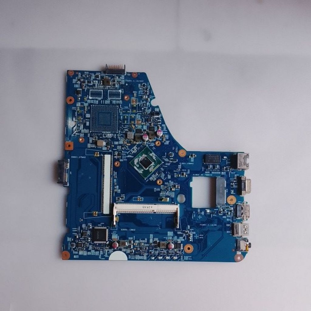 Motherboard Laptop Acer E1-410 Bahan Servis