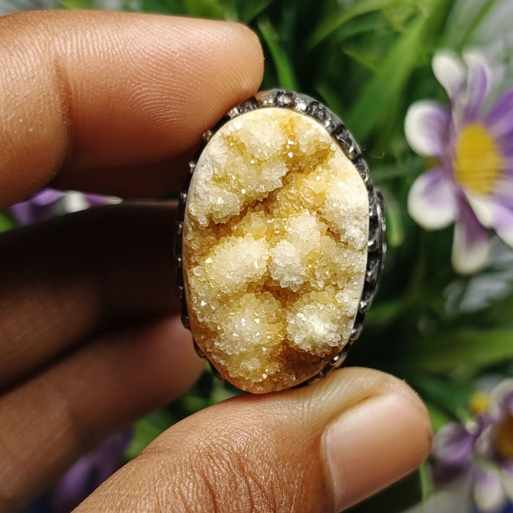 Cincin Batu Akik Klanceng Putih