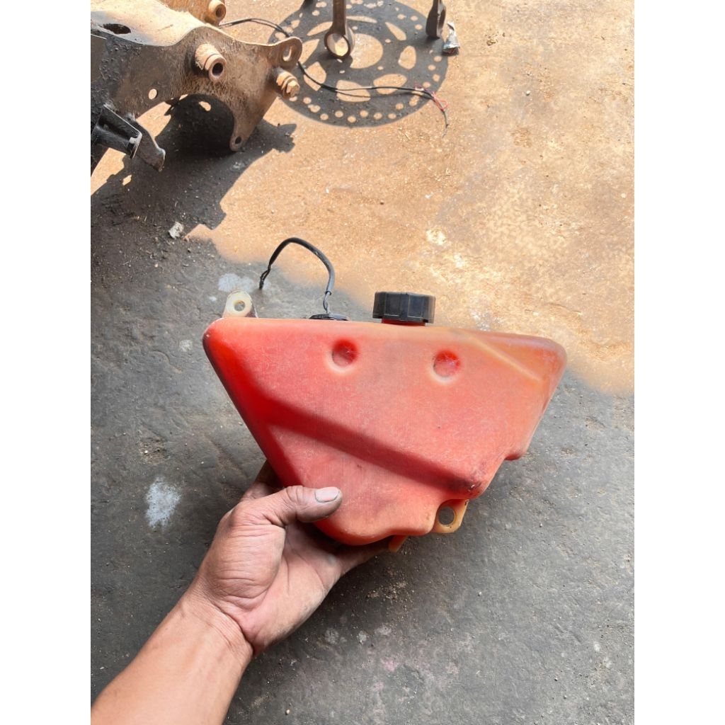 tangki oli suzuki a100 econos a100 x super original bekas